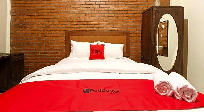 RedDoorz near AMIKOM Yogyakarta 2