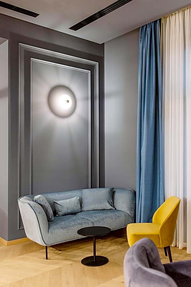 Alice Hotel