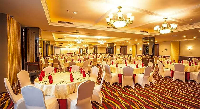 Kings Hotel Nagoya Batam