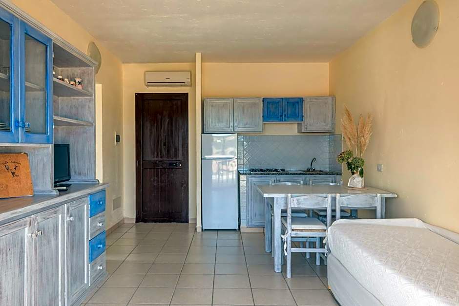 Baia de Bahas Residence