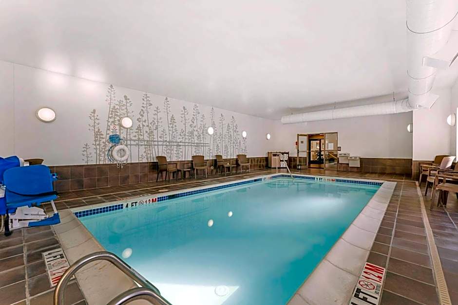 Sleep Inn & Suites Cumberland