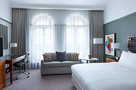 Executive King Room, Executive Lounge Access