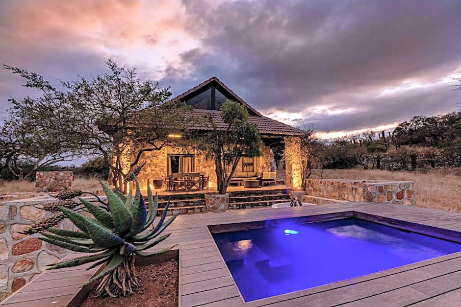 Zulu Rock Lodge - Babanango Game Reserve