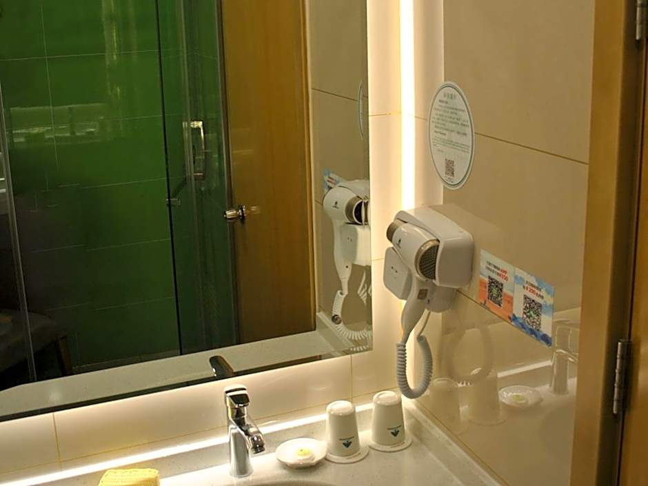 GreenTree Inn Heze Changcheng Road Tianhua E-commerce Logistics Park Express Hotel