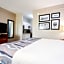 Palacio Royale Inn Signature Katy