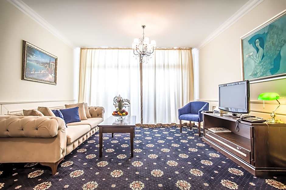 Hotel Palace Marina Dinevi