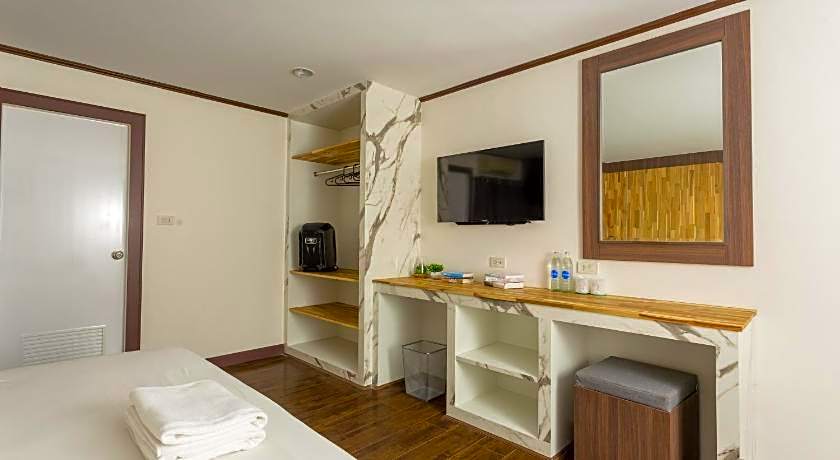 Phimai Paradise Hotel