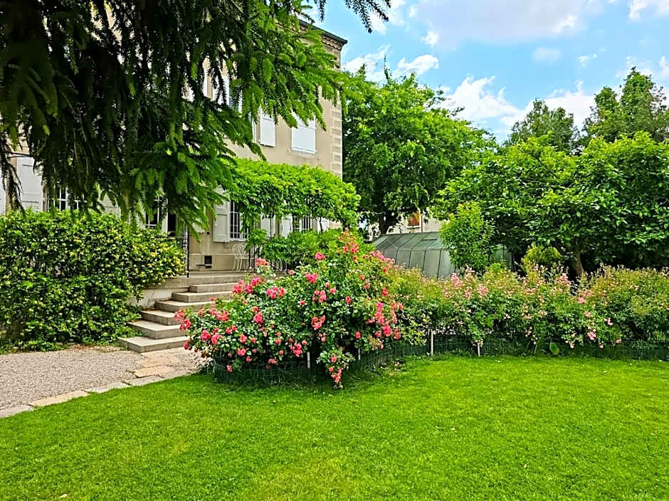 Villa Rhôna