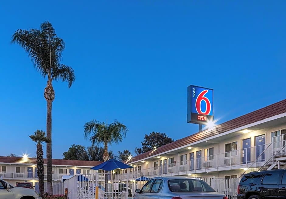Motel 6-Sepulveda, CA - Los Angeles - Van Nuys - North Hills
