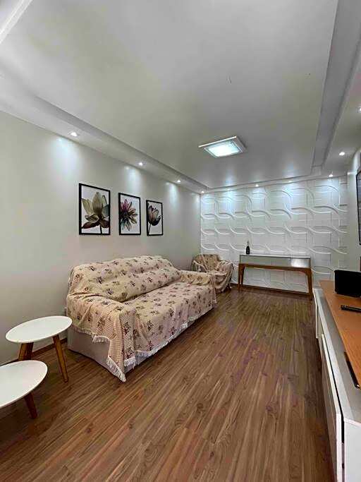 Casa espaçosa com piscina!