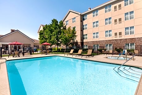 Homewood Suites by Hilton Sacramento/Roseville