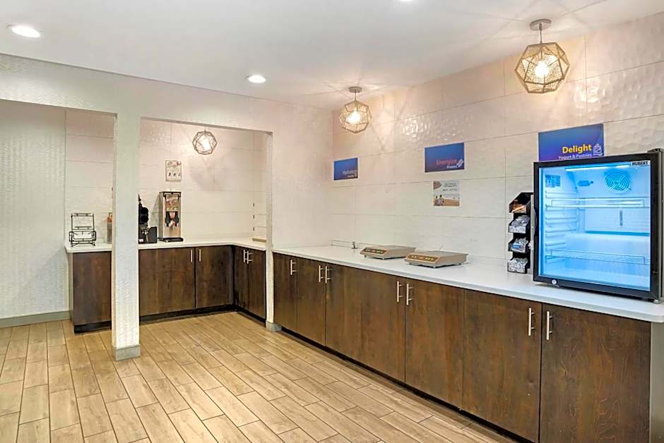 Country Inn & Suites by Radisson, Montgomery East I-85