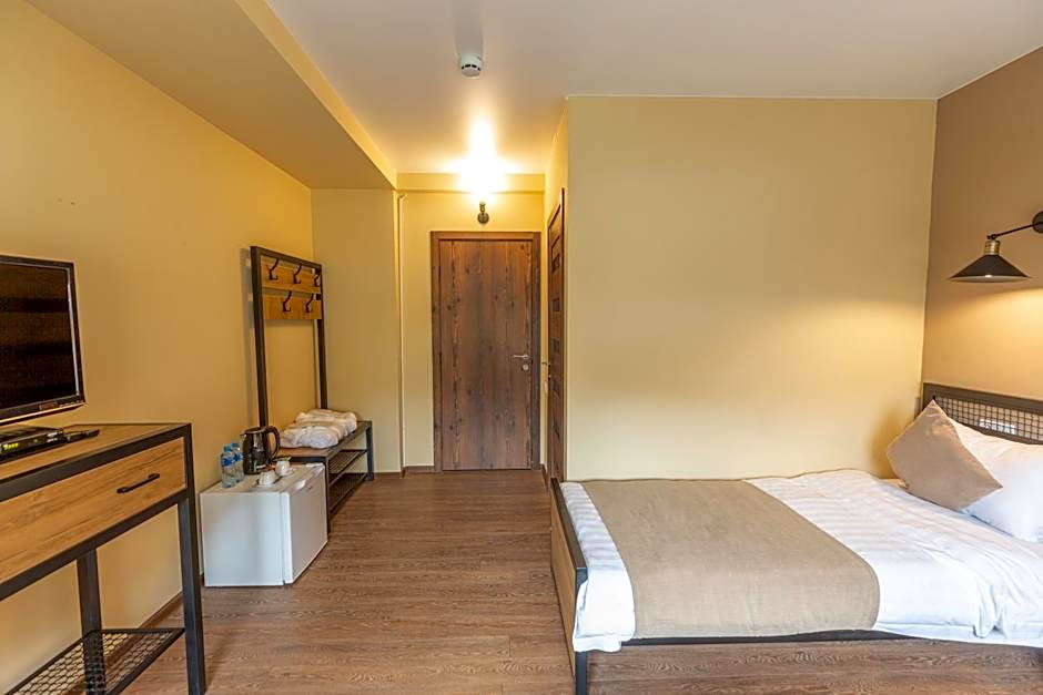 Pine Chalets by KA Group