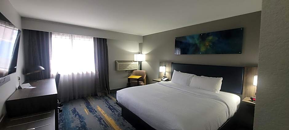 Clarion Pointe OKC Airport