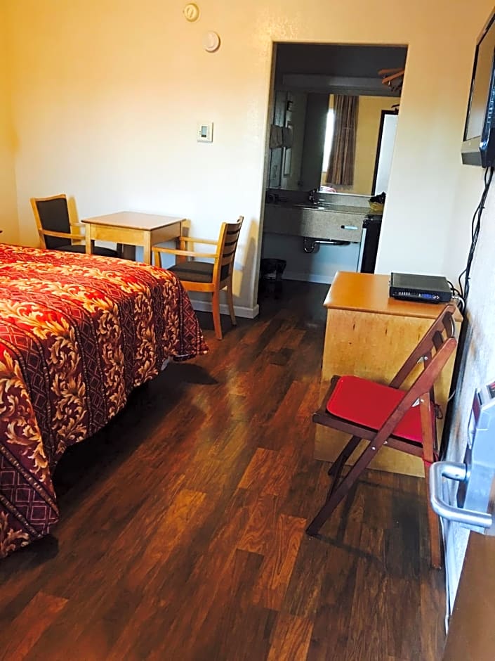 Economy Inn