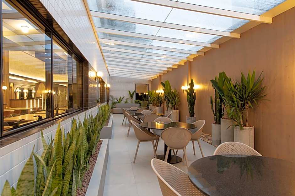 Slim Curitiba Alto da XV