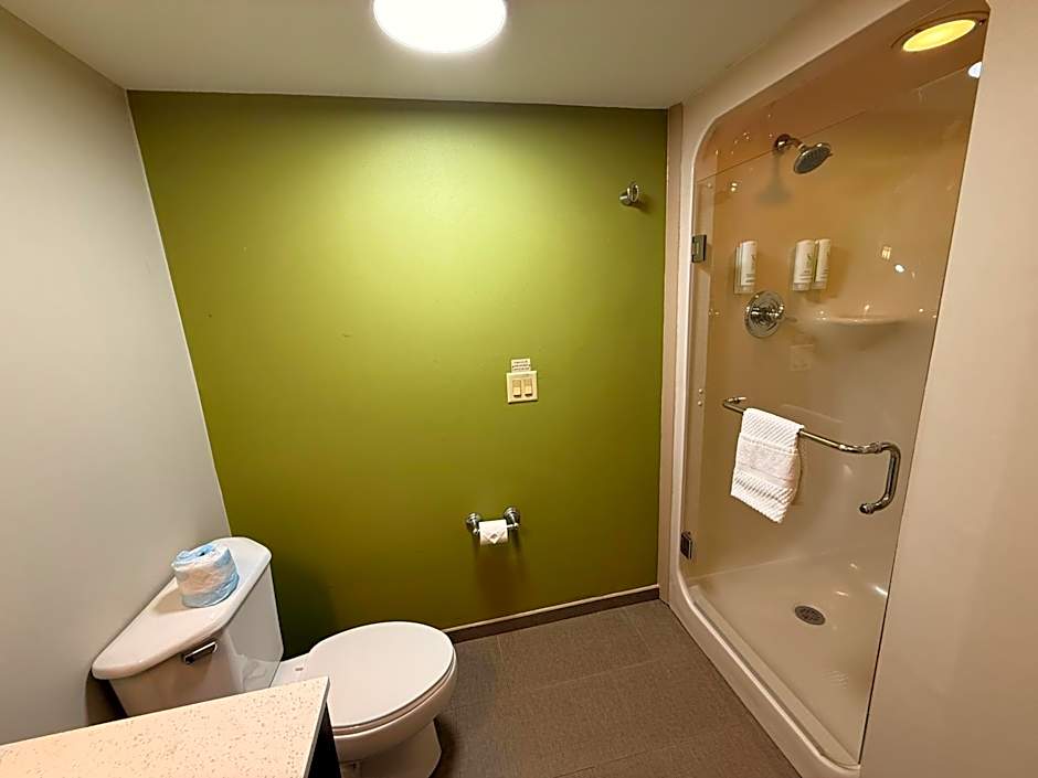 Sleep Inn & Suites Niantic North