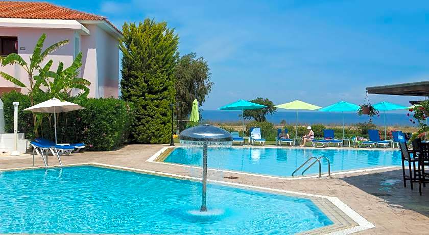 Akamanthea Holiday Village