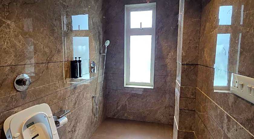 Cloud Green Residency