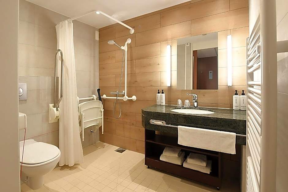 Crowne Plaza Maastricht By IHG