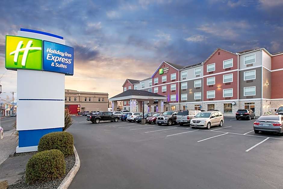 Holiday Inn Express Hotel & Suites Seaside Convention Center By IHG