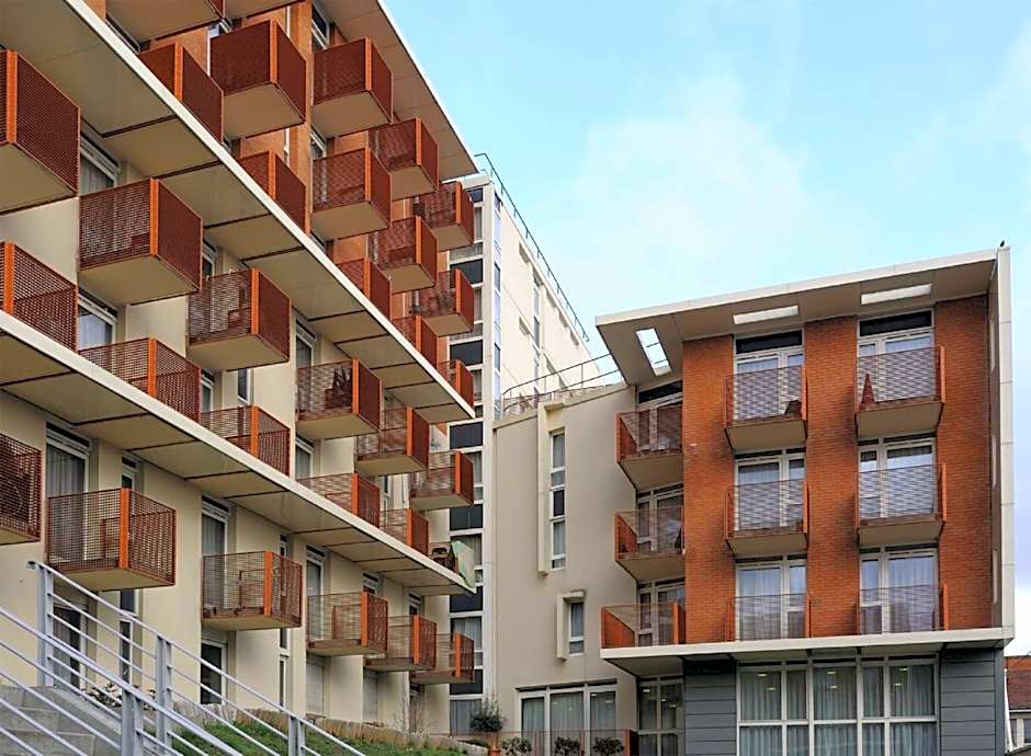 Séjours & Affaires Paris Ivry