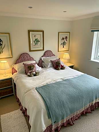 Superior Double or Twin Room with Garden View