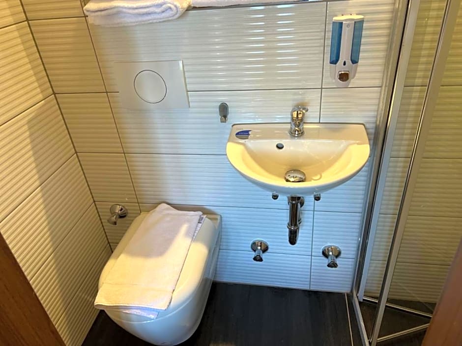 Hotel Pasa Paradies KOSTENLOSE PARKPLÄTZE