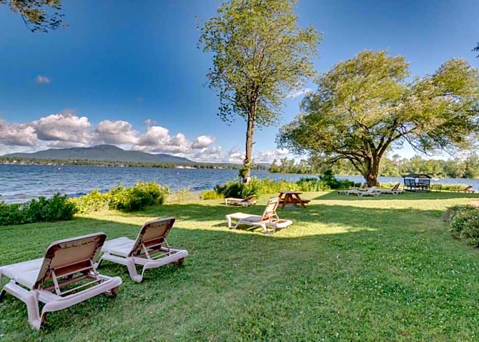 Magog Waterfront Studio 106