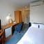 New Station Hotel