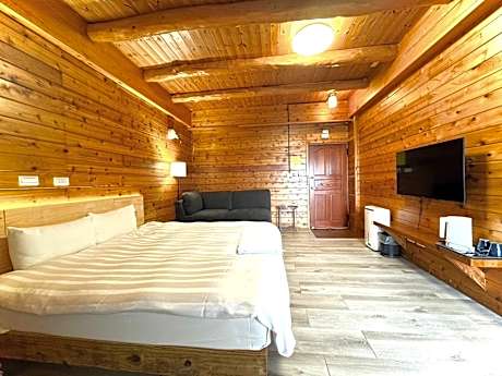 Deluxe Double Room with Balcony - Non-Smoking