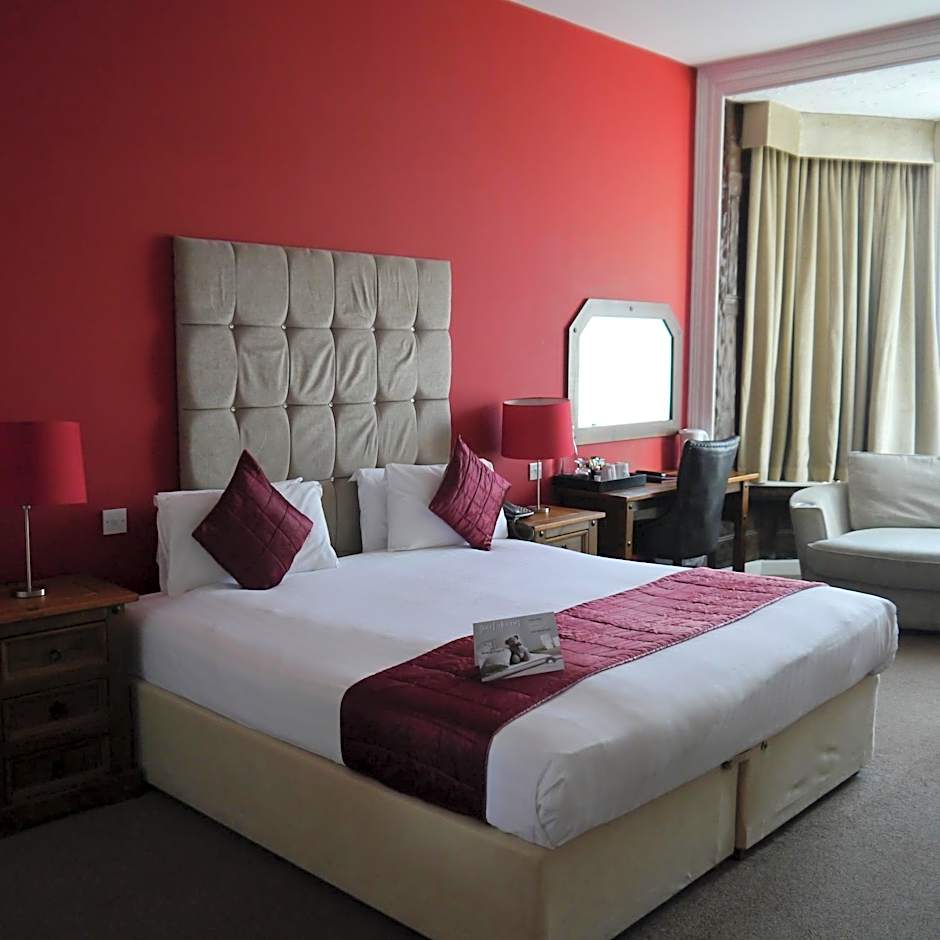The Pearl Hotel