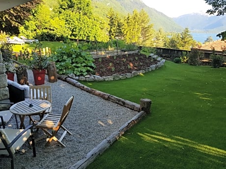 Confort-Suite-SDB privée avec baignoire-Terrasse-rez de jardin