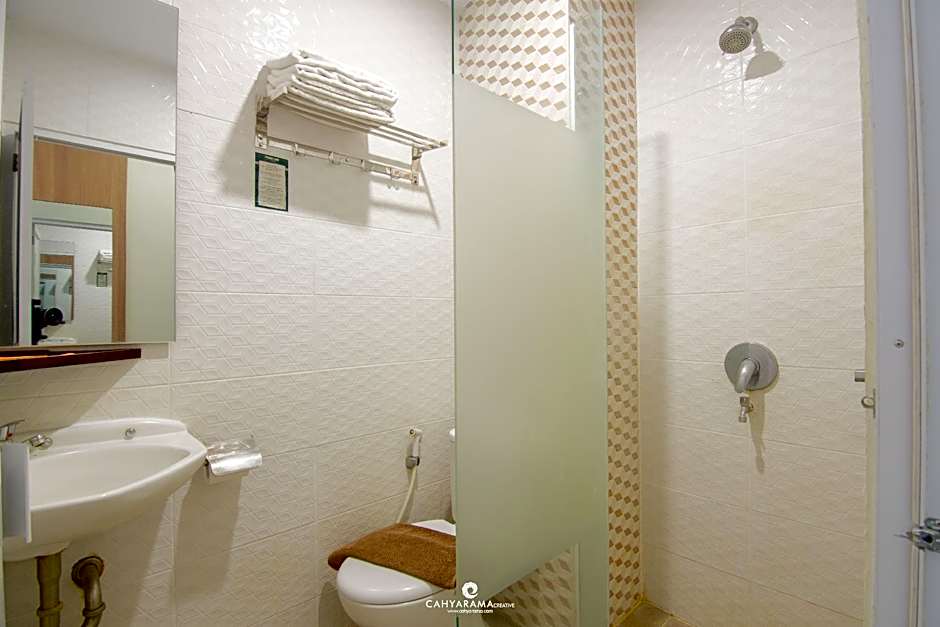 Front One Hotel Nganjuk