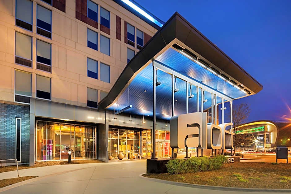 Aloft Milwaukee Downtown
