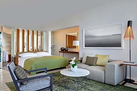 Shore Pavillon - Lake view