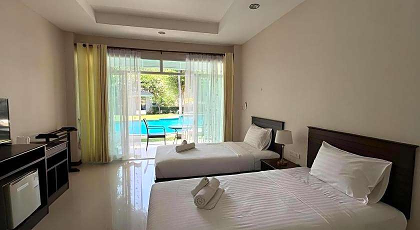 Baan Jeen Hotel Samroiyod Beach