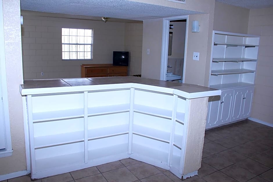 Super Lodge Motel El Paso