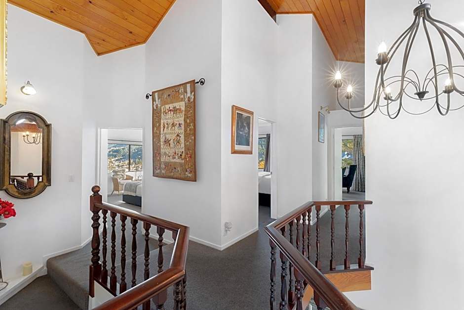 Balmoral Lodge
