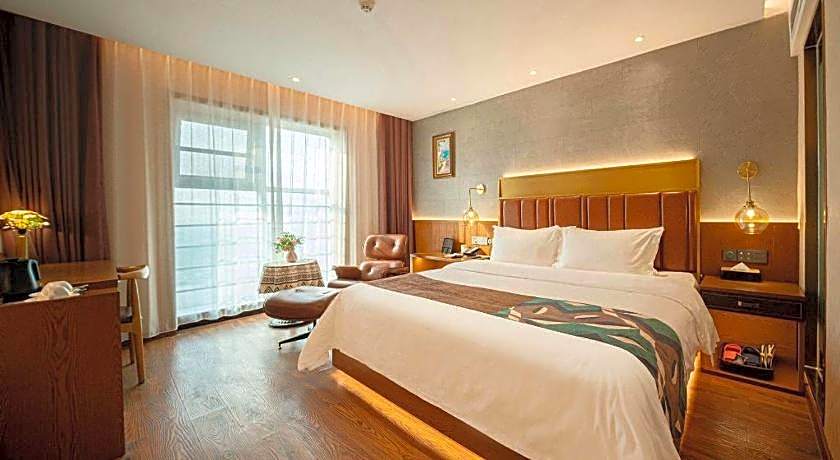 James Joyce Coffetel Xinyang Xixian Longhu Huayi