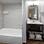 Baymont by Wyndham Downtown Detroit