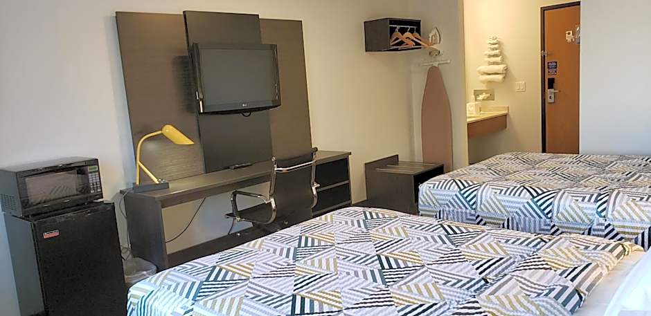 Motel 6-Kewanee, IL