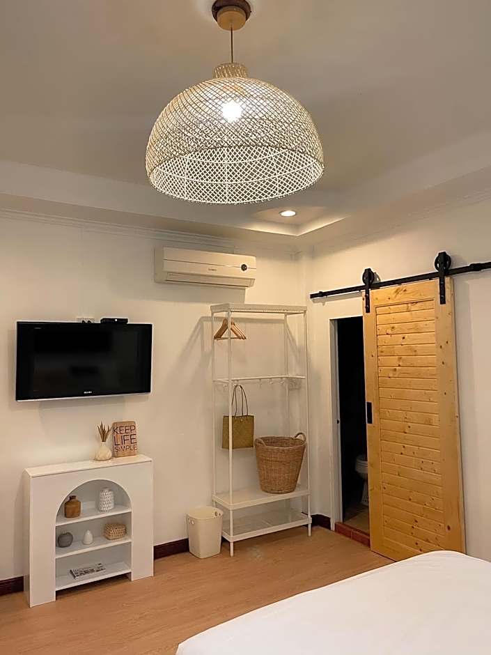 Wilailak Bungalows @ Koh Si Chang