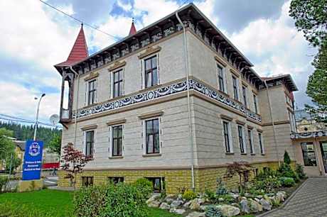 Hotel Carol - Vatra Dornei