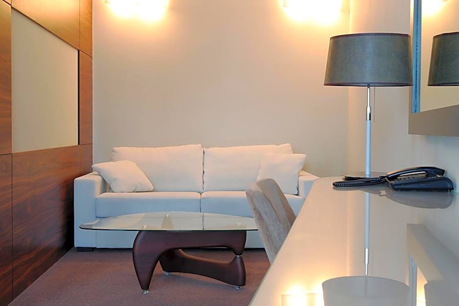 Hotel Narvil Conference & Spa