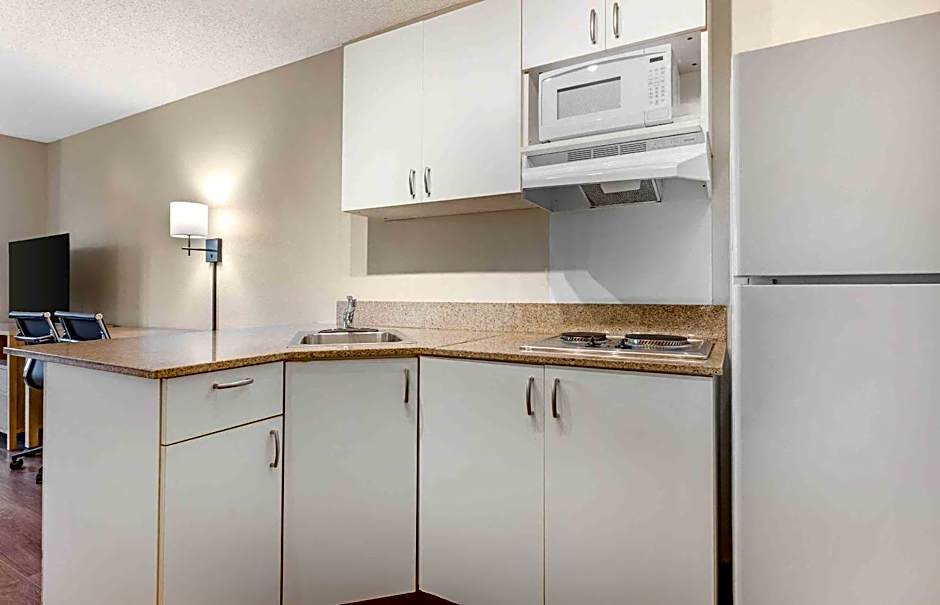 Extended Stay America Suites - San Diego - Carlsbad Village by the Sea