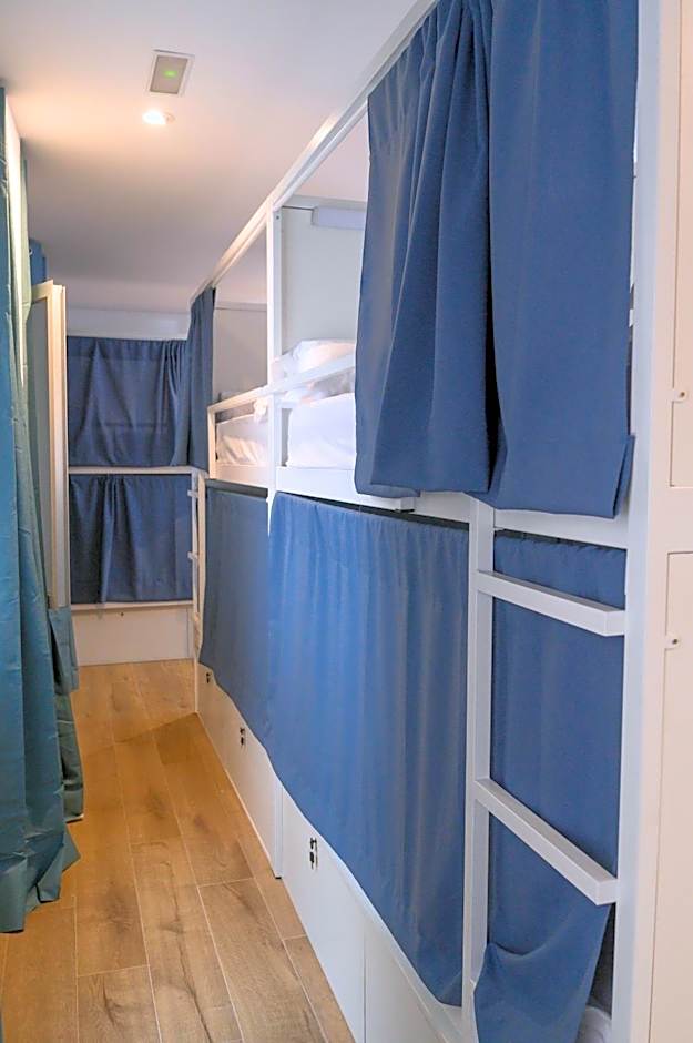 VAD HOSTEL ALICANTE - Youth Hostel age limit 18-49