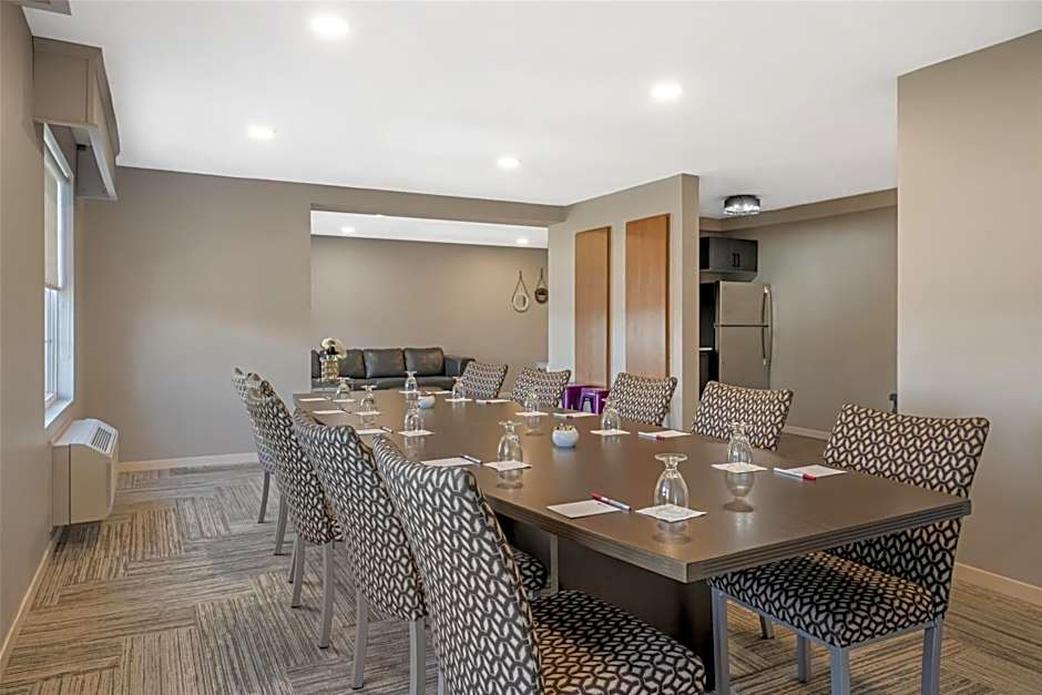 Best Western Plus Woodstock Hotel & Conference Centre