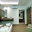 Kahlua Hotel & Suites