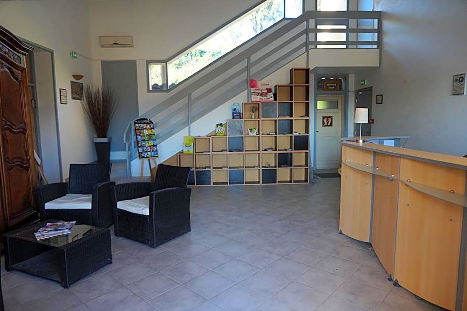 Logis Hotel Le Col De L'ange